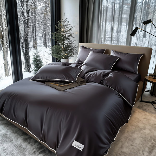 The BRISA Fine Velvet Bedding Set