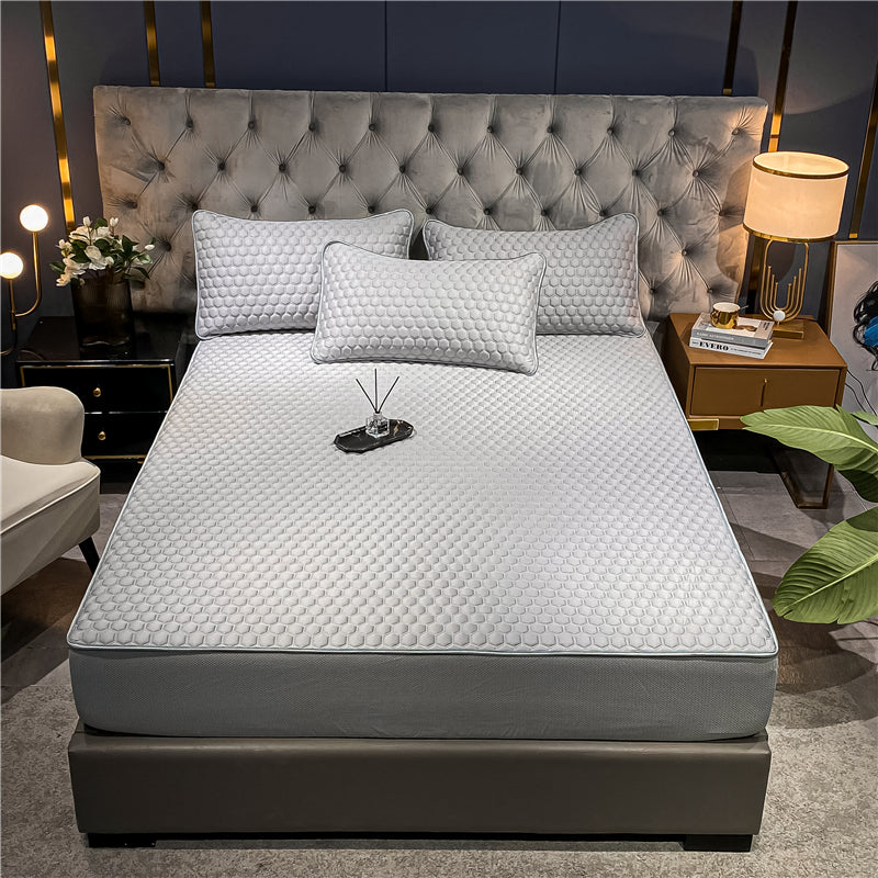 Alpha Cooling Latex Mat Mattress Pad Set